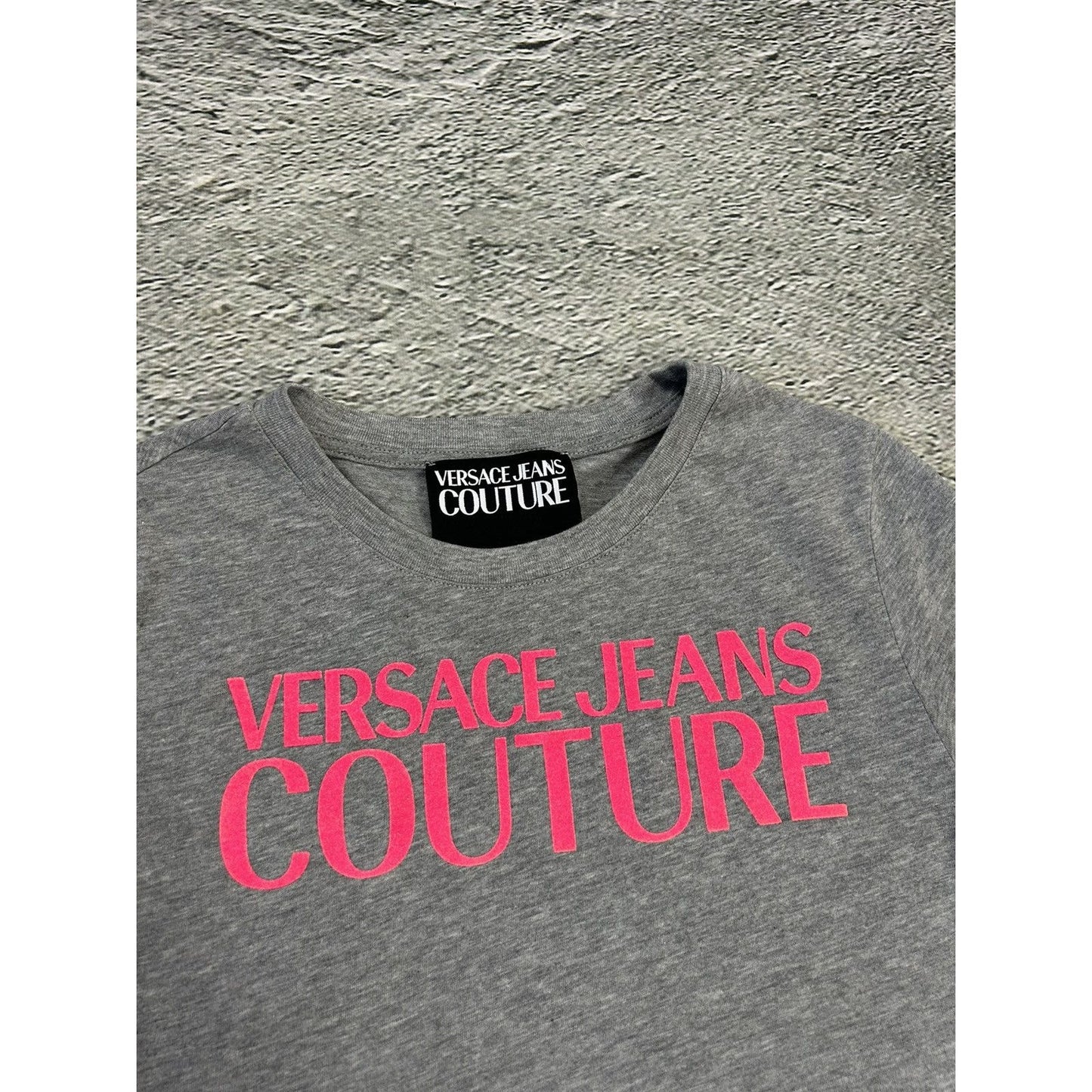 Versace Jeans Couture t-shirt grey pink big logo