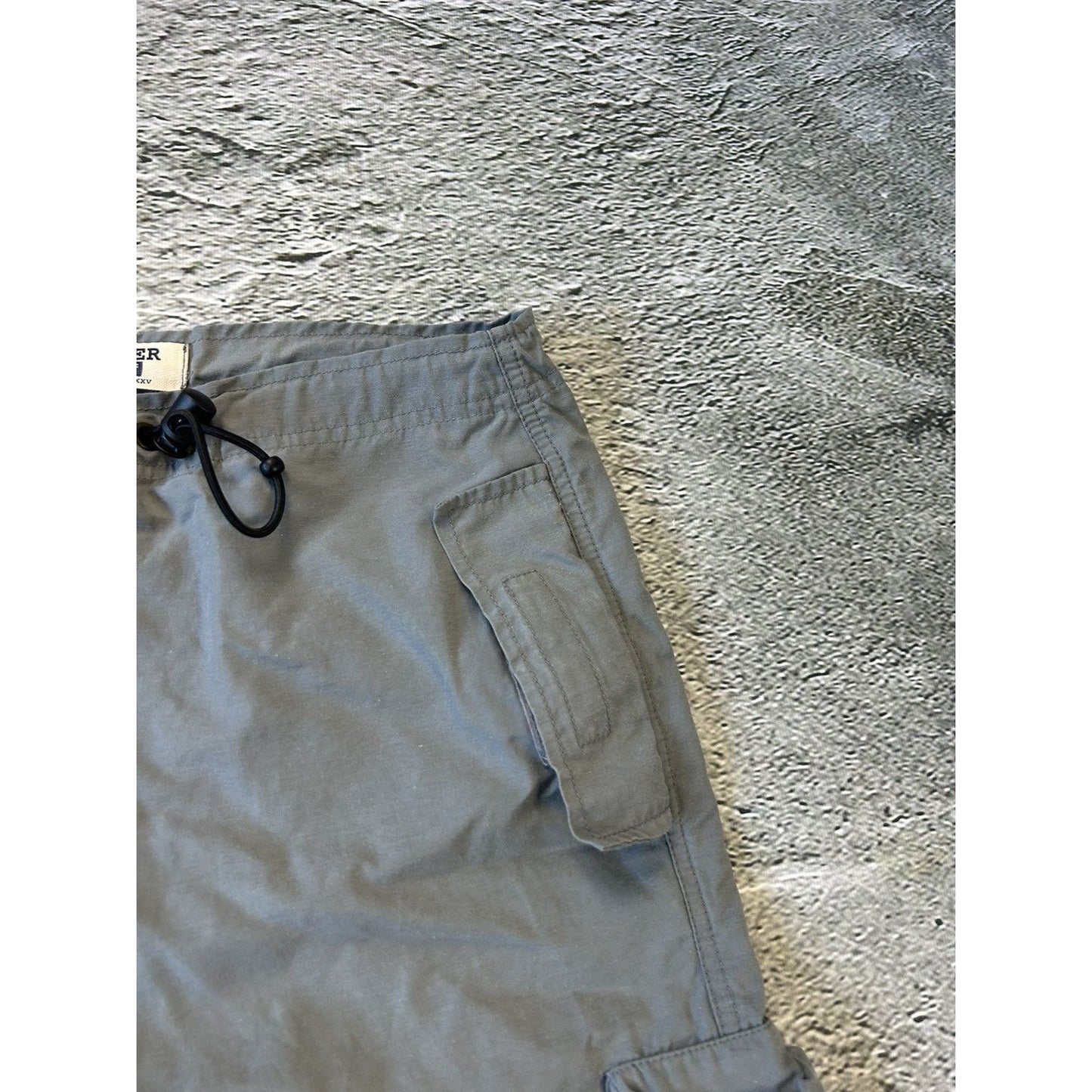Tommy Hilfiger vintage nylon track pants cargo parachute Y2K