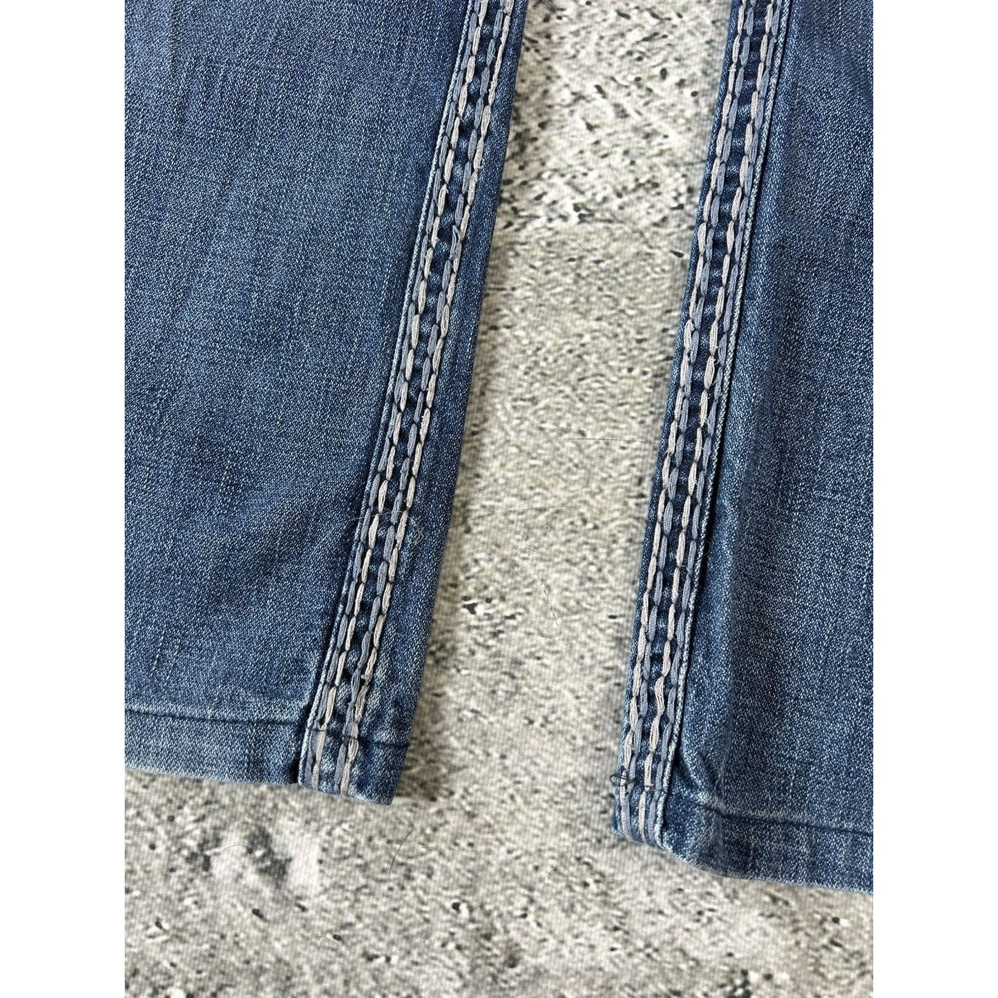 True Religion jeans blue white thick stitching Bobby Y2K