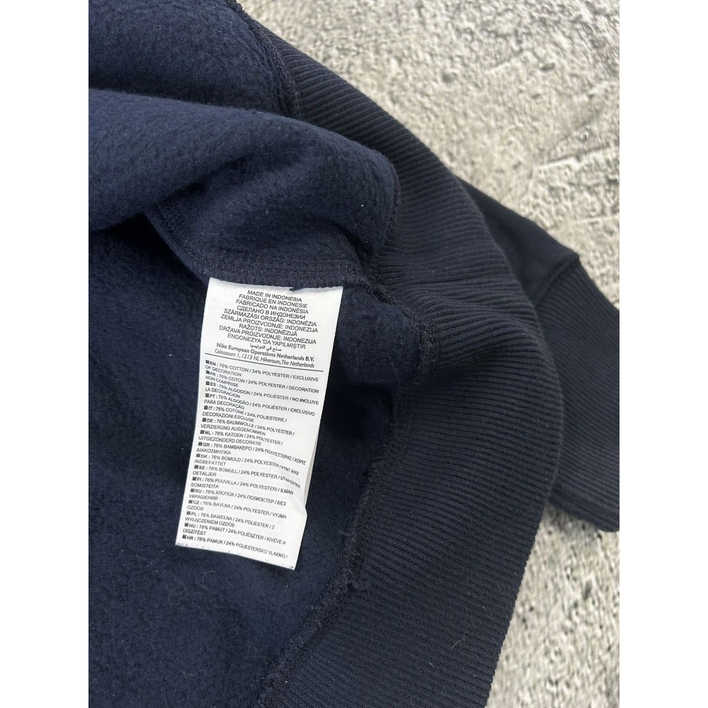Nike crewneck navy big logo spell out vintage style navy