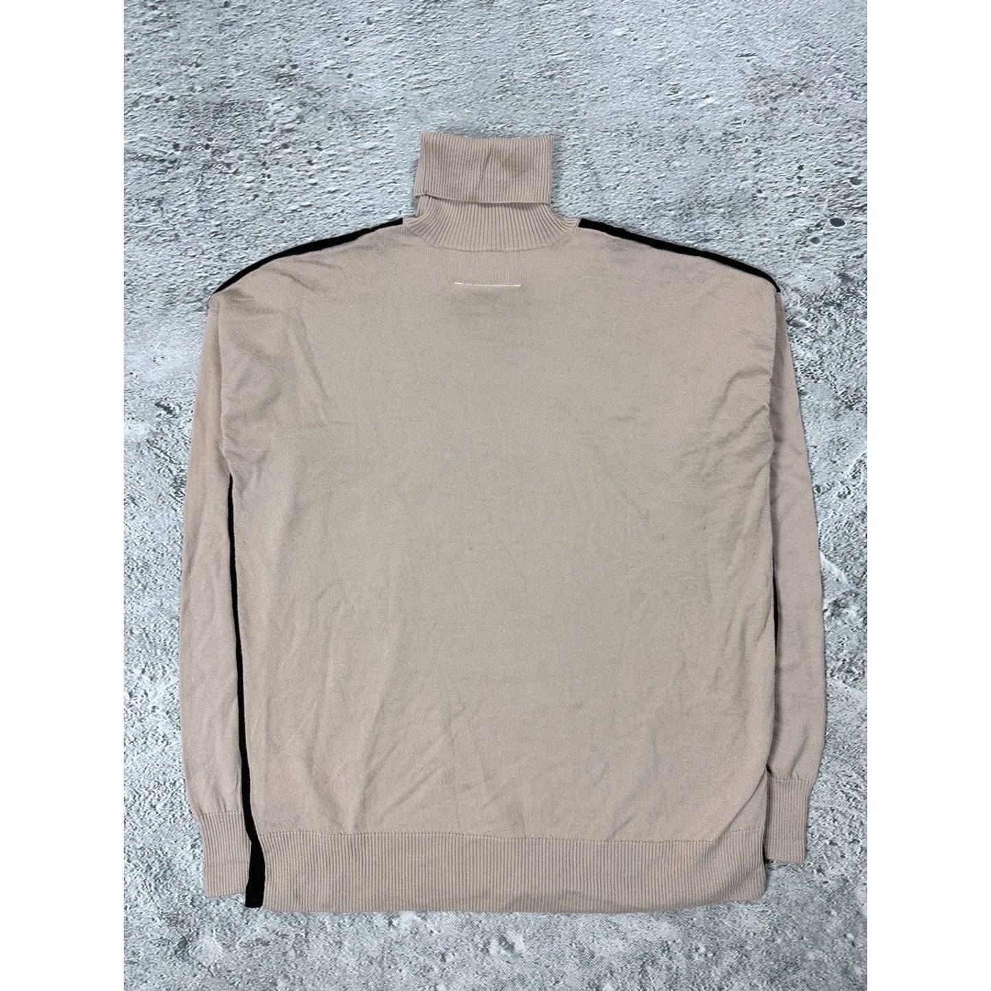 MM6 Maison Margiela Beige/Black turtleneck sweater T-shirt