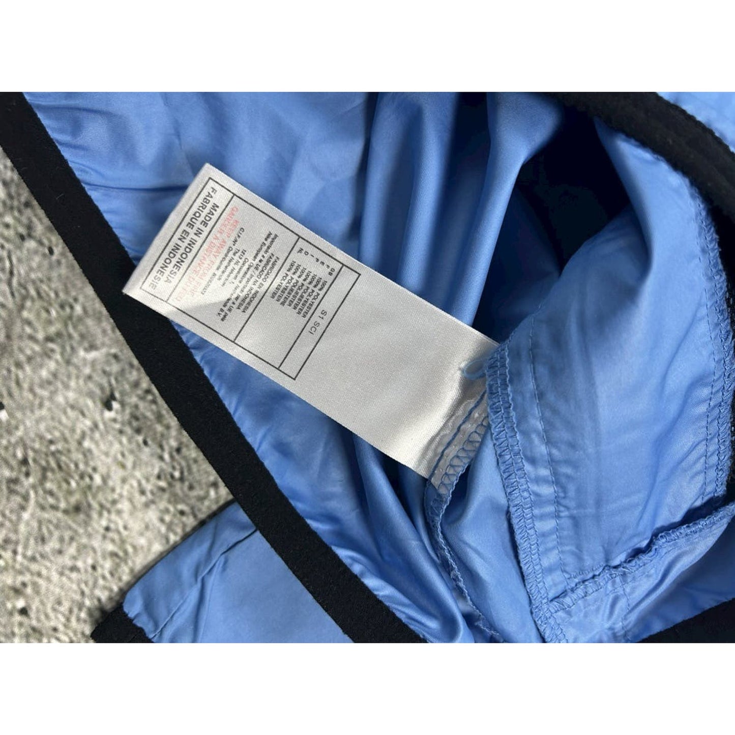 Nike track jacket nylon baby blue vintage Y2K halfzip
