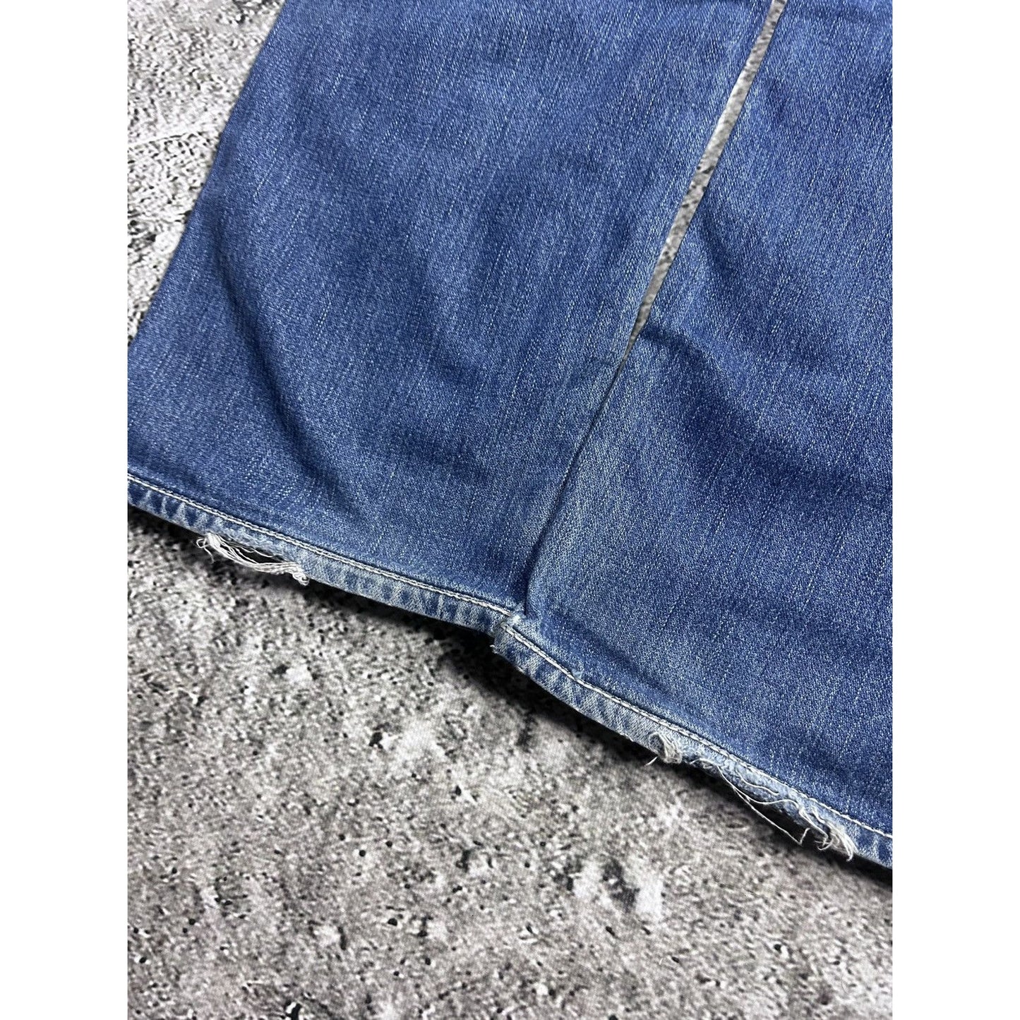 True Religion vintage blue jeans Ricky white thick stitching