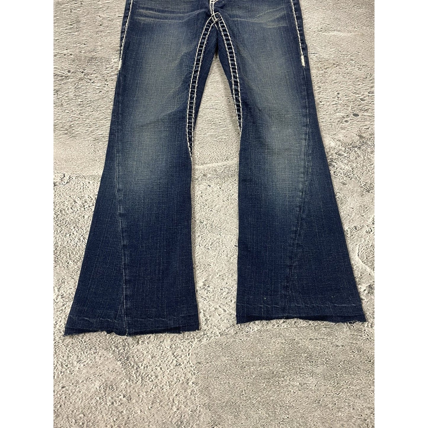 True Religion blue jeans flared bootcut white stitching Joey