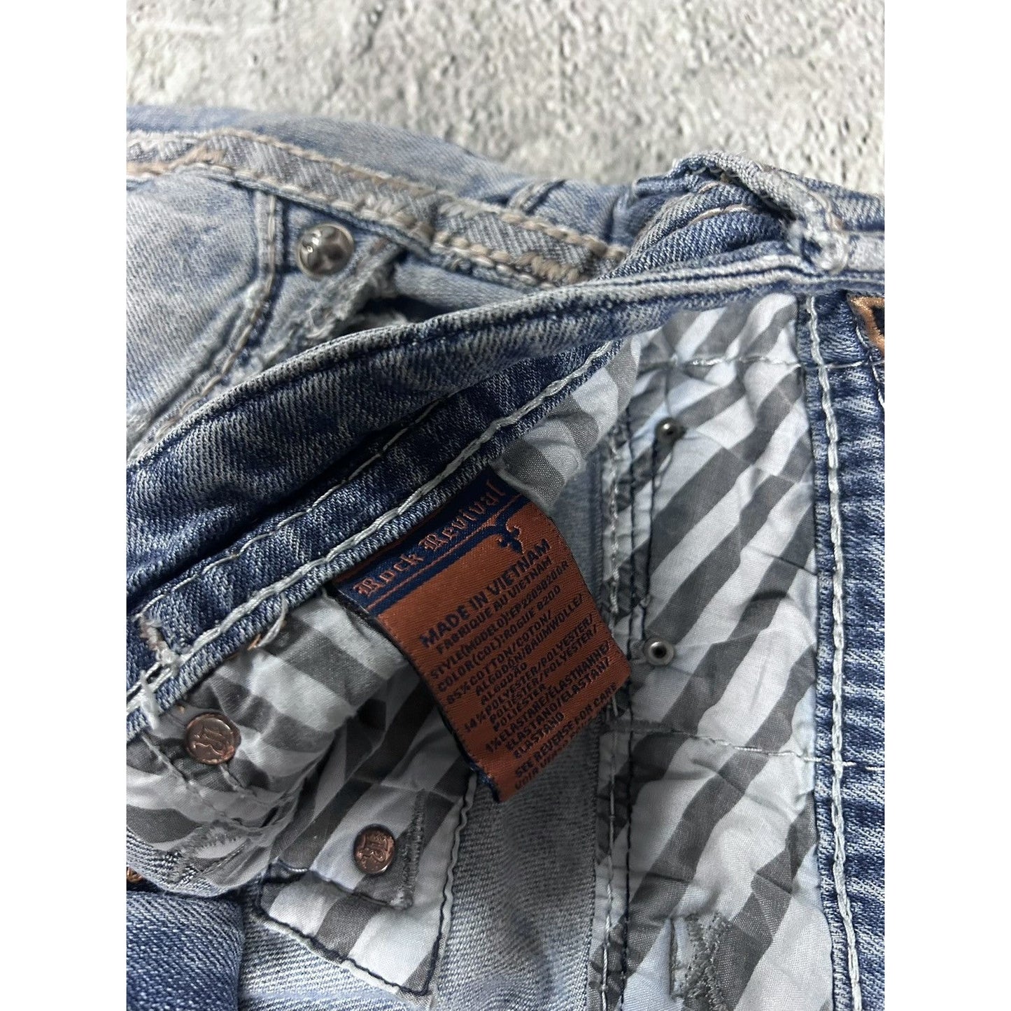 Rock Revival Rogue washed jeans Y2K flared Bootcut