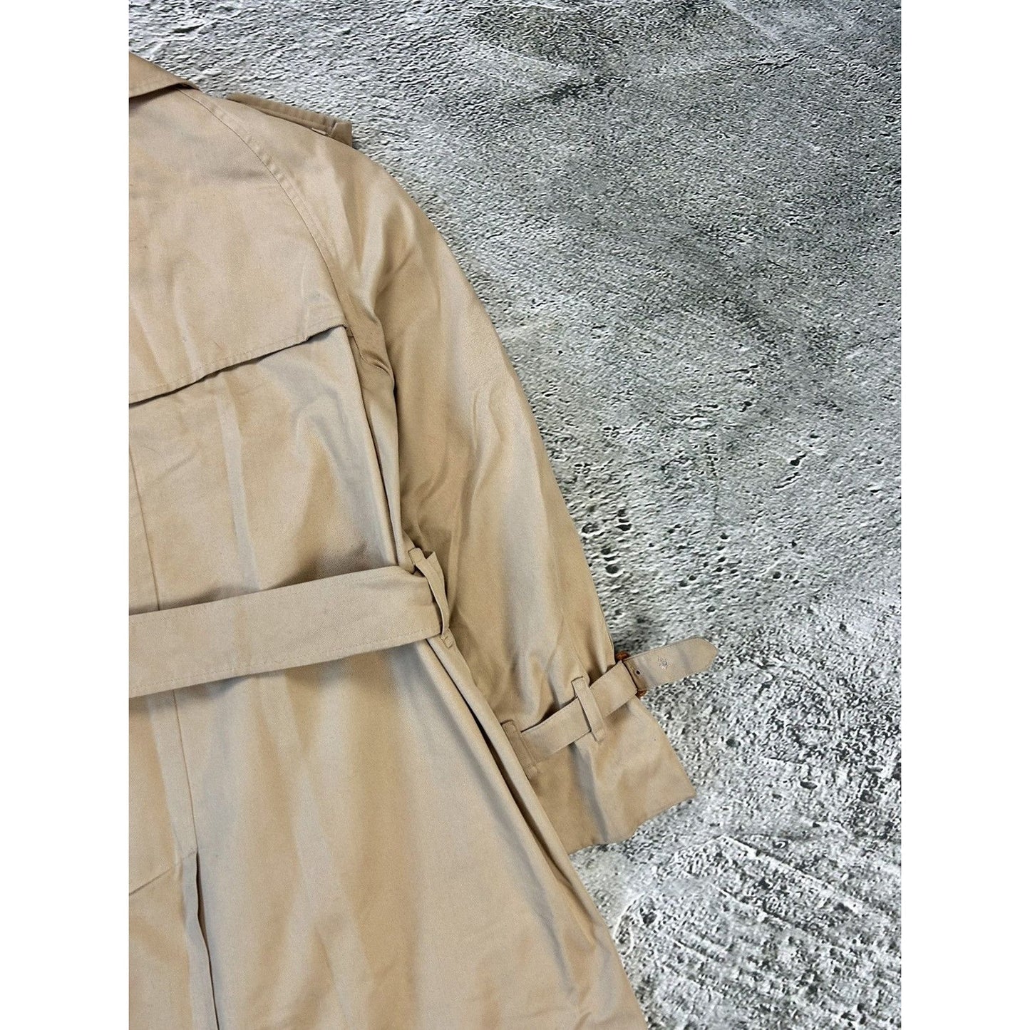 Burberrys coat trench beige vintage