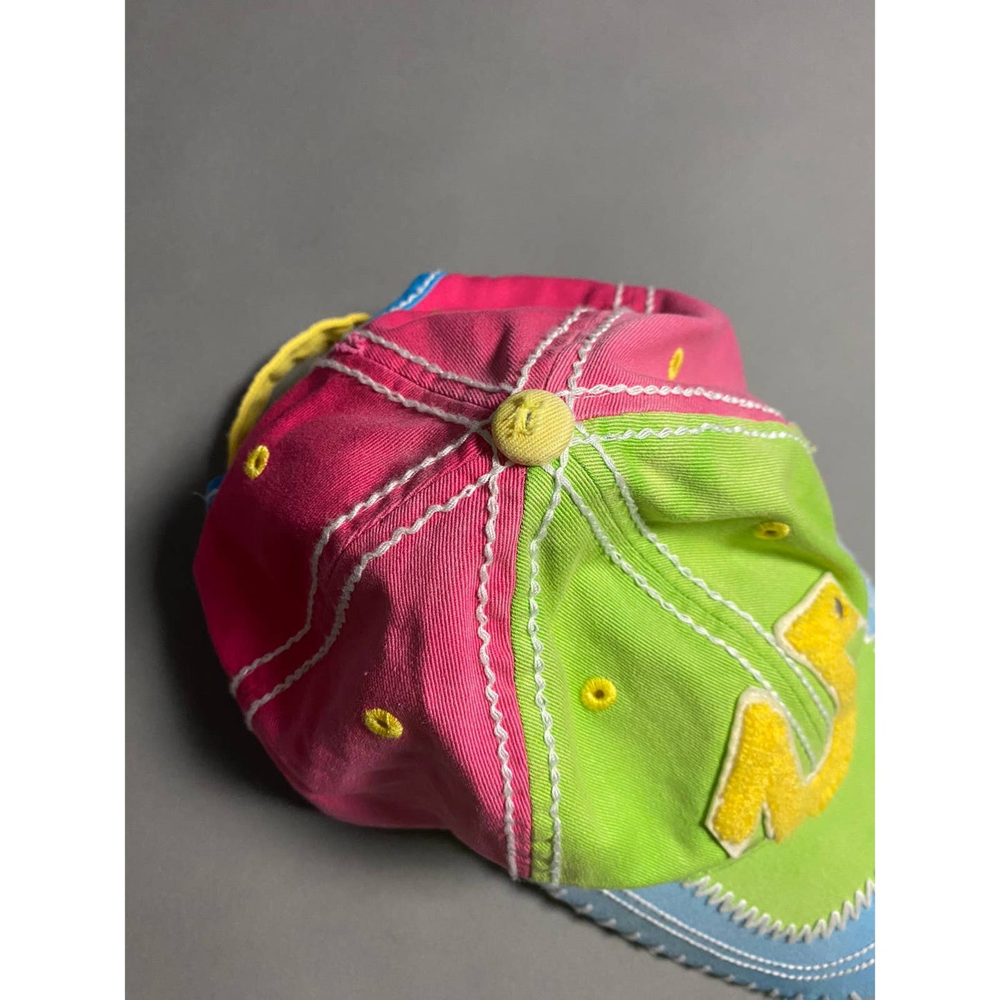 True Religion hat vintage big logo multi color Pink green