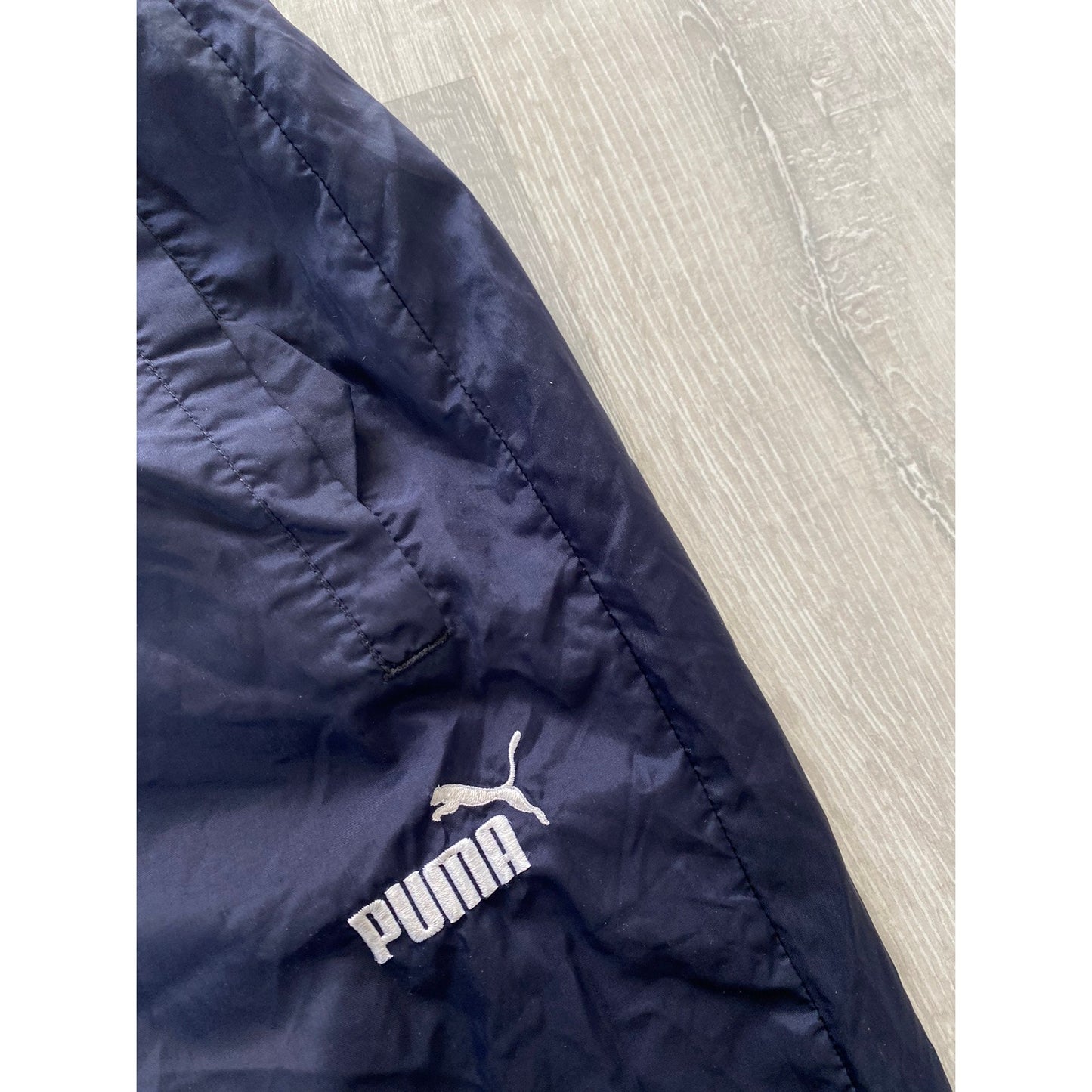 90s Puma vintage navy nylon track pants small logo