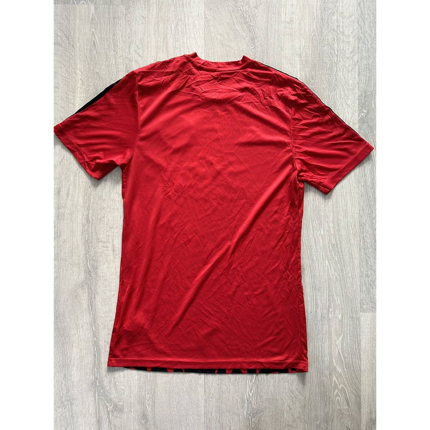 Manchester United jersey red AON vintage training Adidas 2016 2017