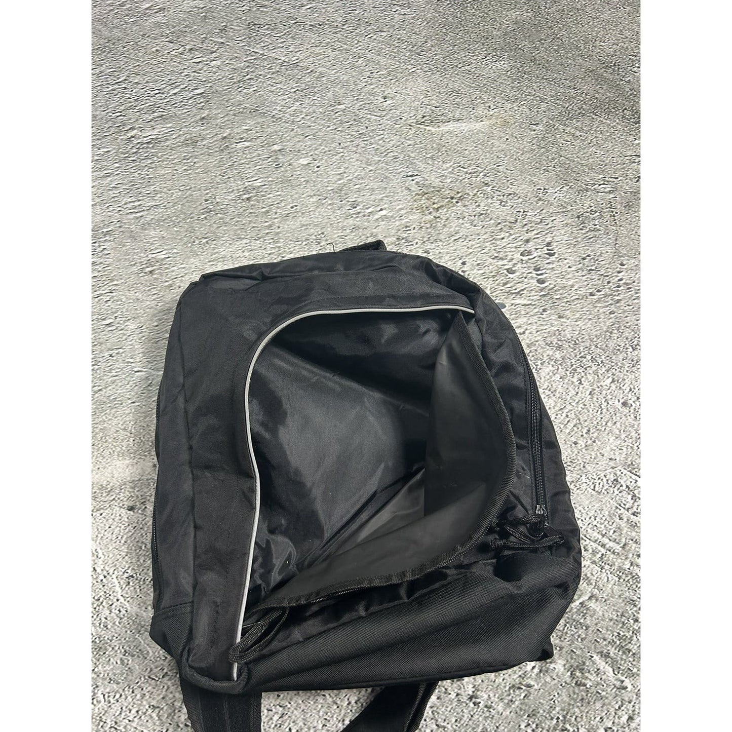 Nike sling bag vintage black Y2K