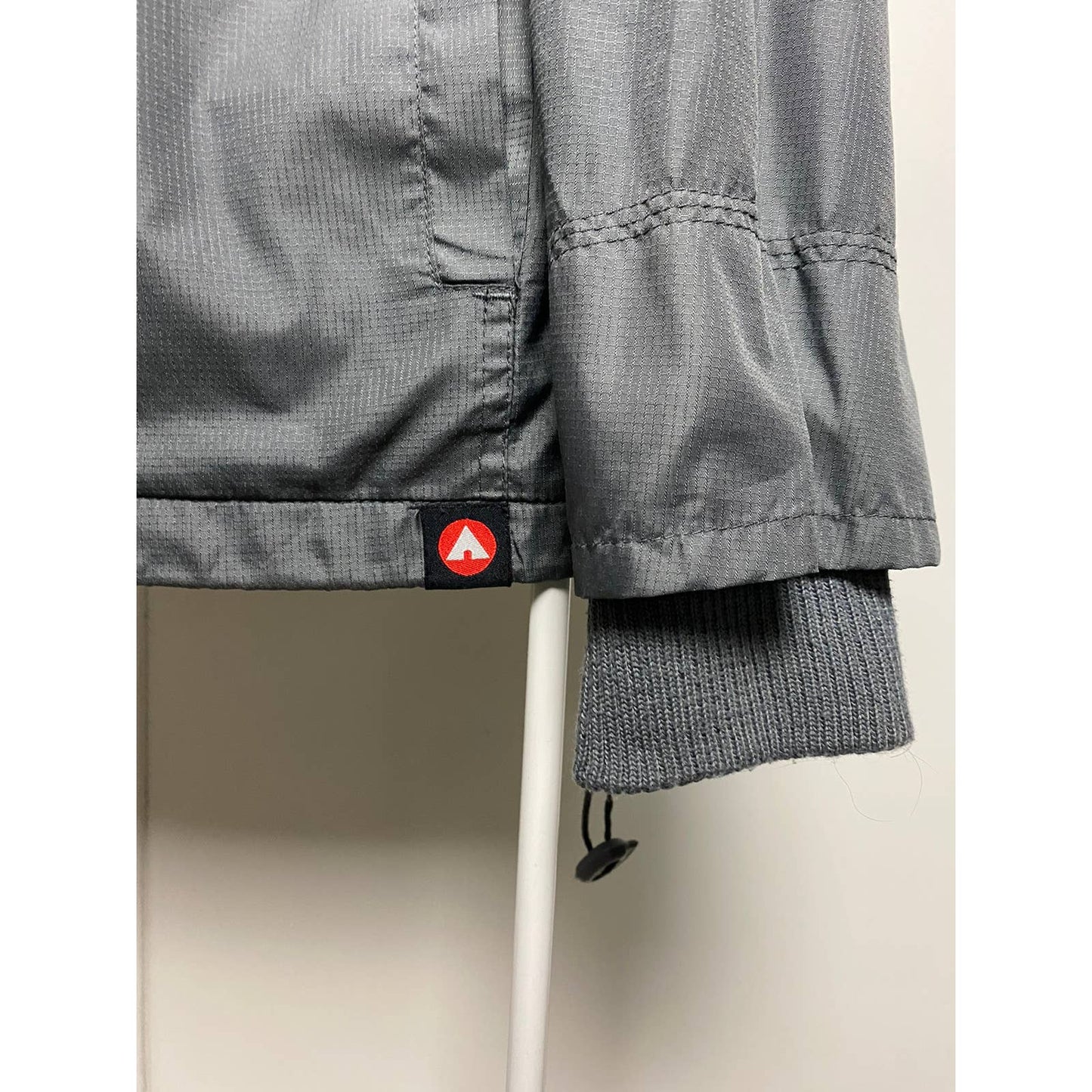 Airwalk jacket windbreaker vintage grey 90s skate gorpcore