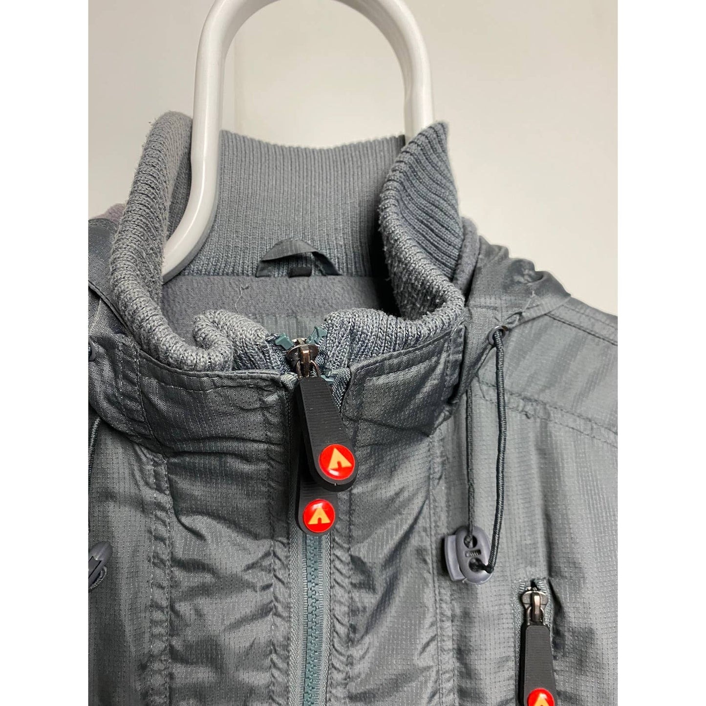 Airwalk jacket windbreaker vintage grey 90s skate gorpcore