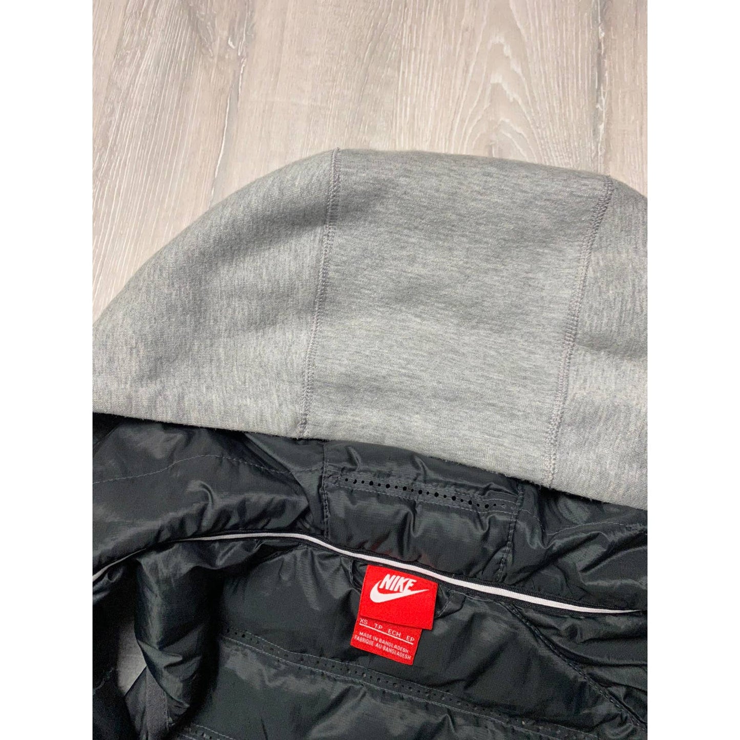 Nike tech fleece puffer vest lining wmns windrunner