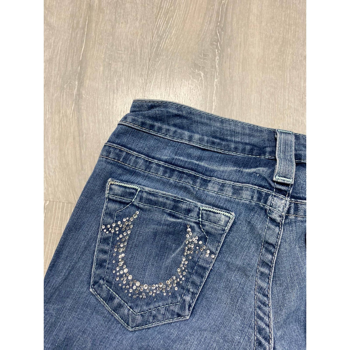 True Religion vintage blue jeans denim carpi pants