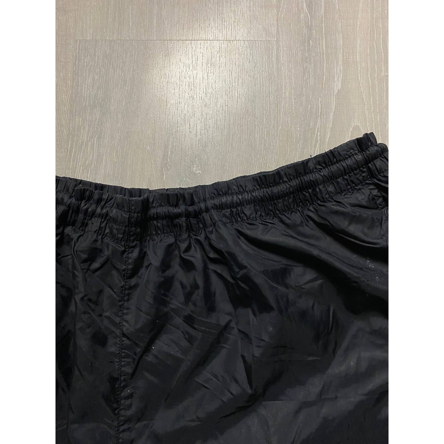 Nike vintage black track pants small swoosh 2000s parachute