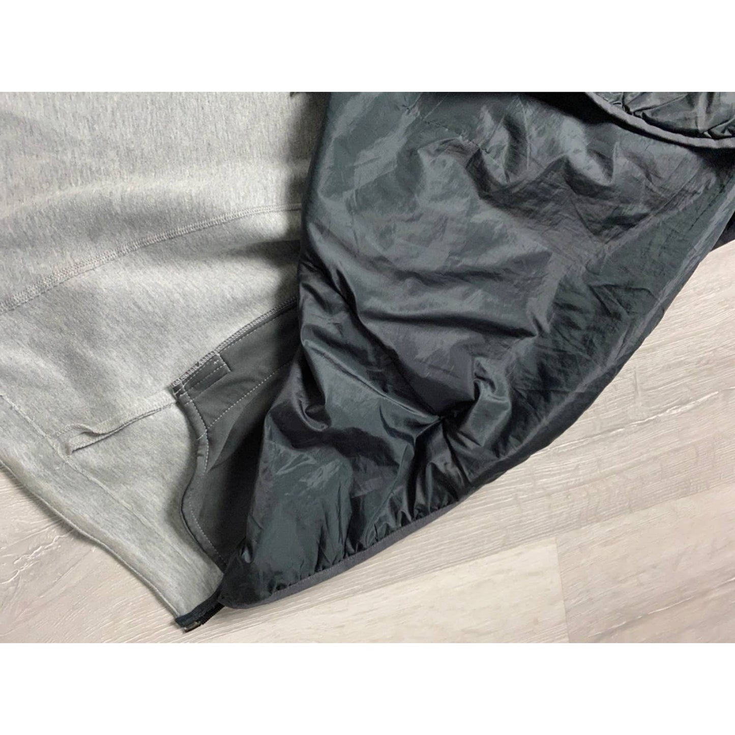 Nike tech fleece puffer vest lining wmns windrunner