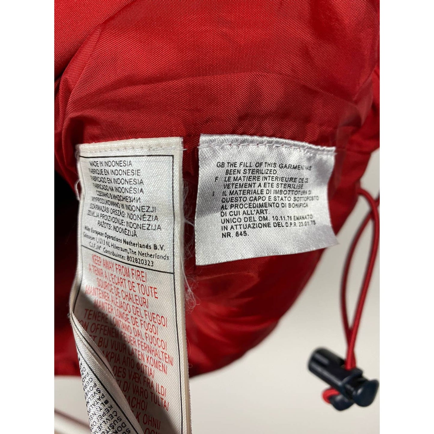 Nike vintage red puffer vest small swoosh duck down 2000s