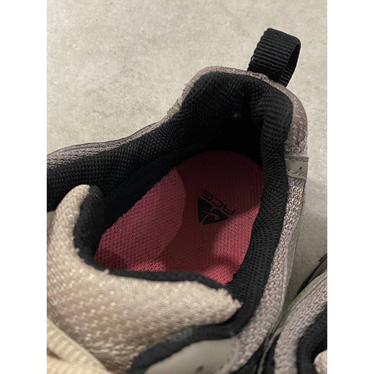 Nike ACG vintage Goretex Bandolier 2 grey trekking