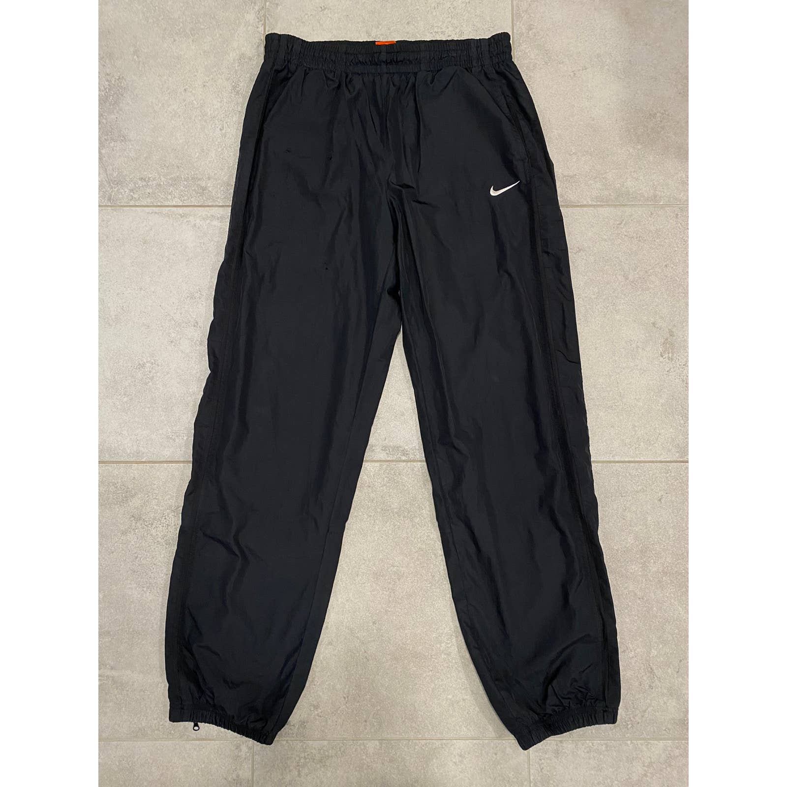 Nike vintage black track pants small swoosh 2000s – Refitted