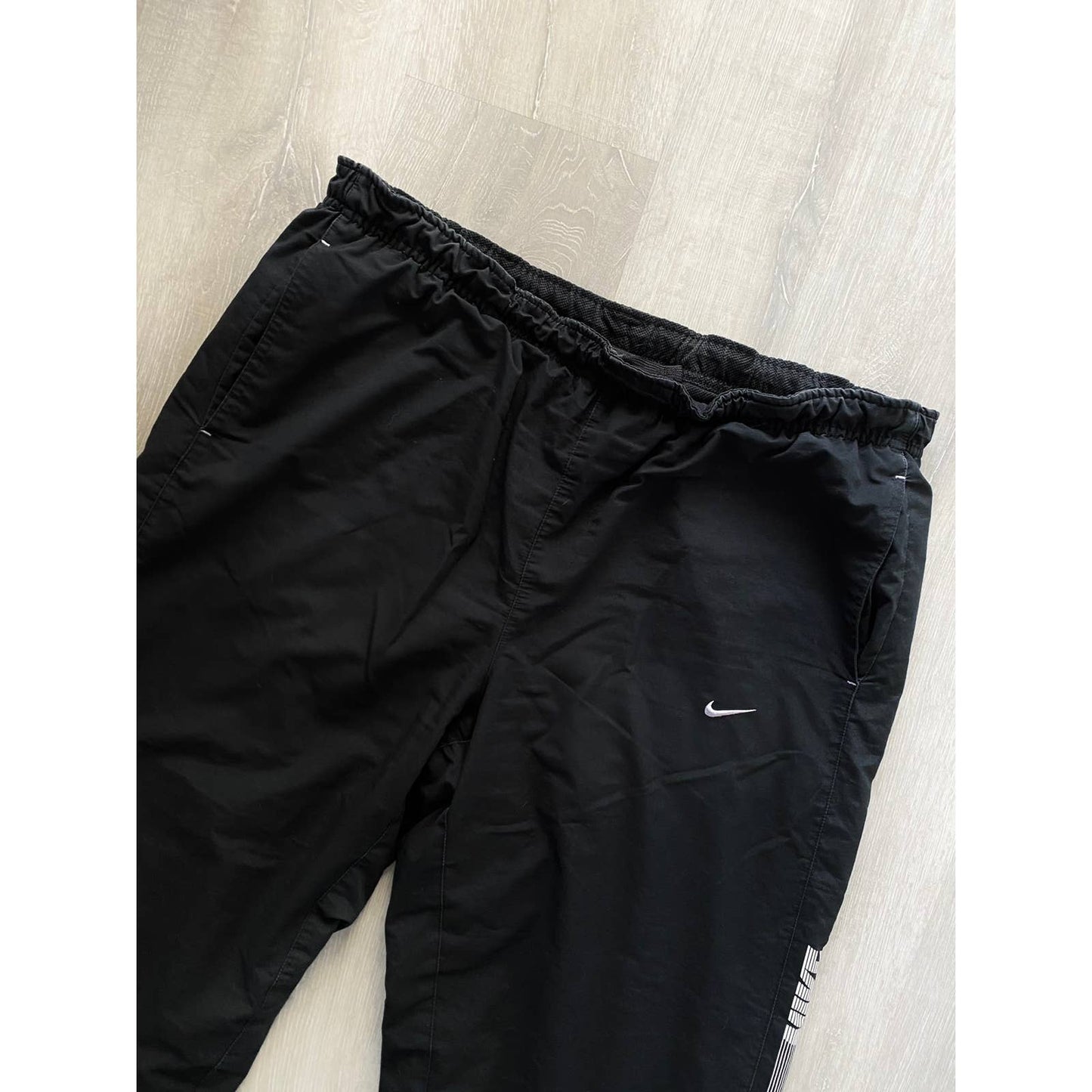 Nike vintage black track pants small swoosh
