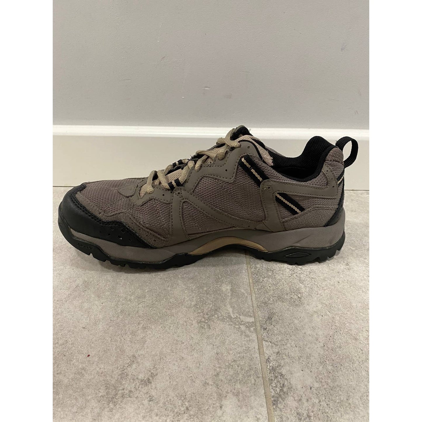 Nike ACG vintage Goretex Bandolier 2 grey trekking