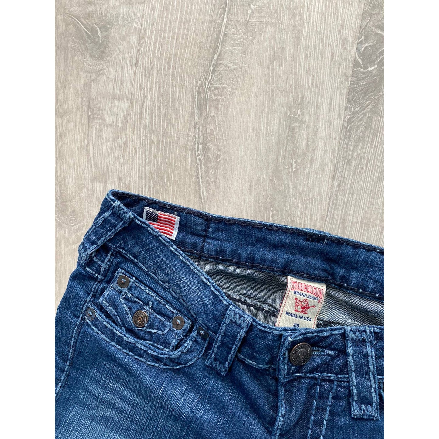 True Religion vintage blue jeans white thick stitching Y2K