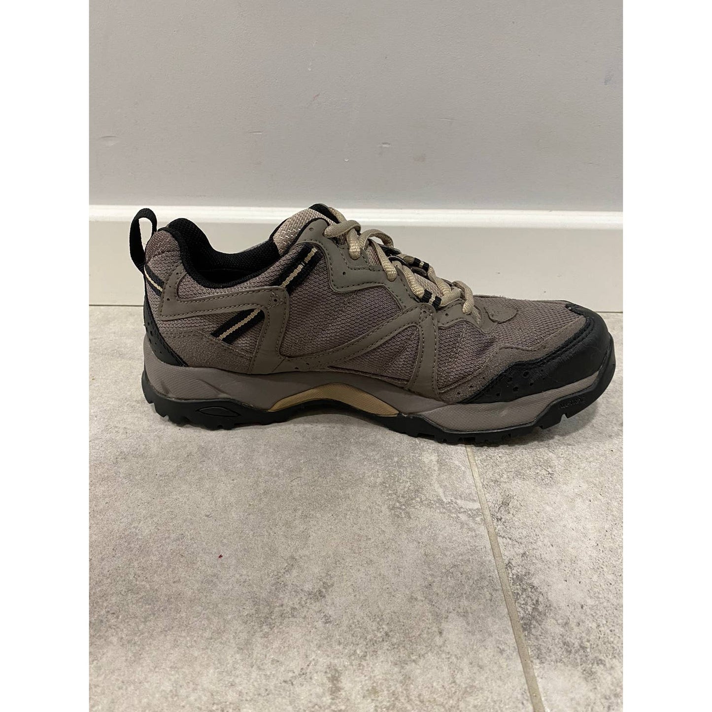 Nike ACG vintage Goretex Bandolier 2 grey trekking