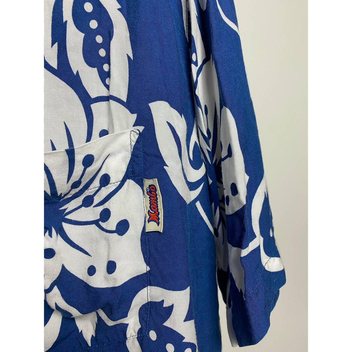 Mambo Loud Hawaiian Shirt blue vintage Australia
