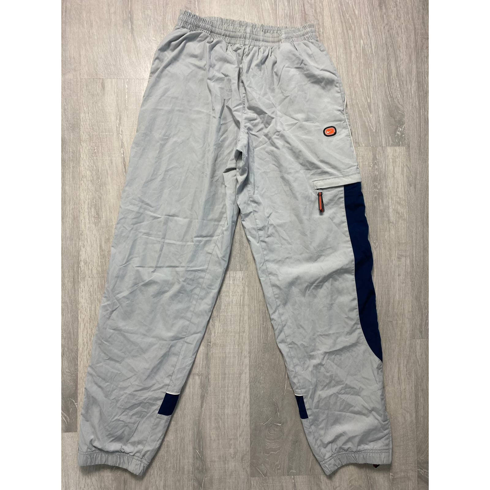 Nike vintage grey track pants small logo 2000s cargo – Refitted