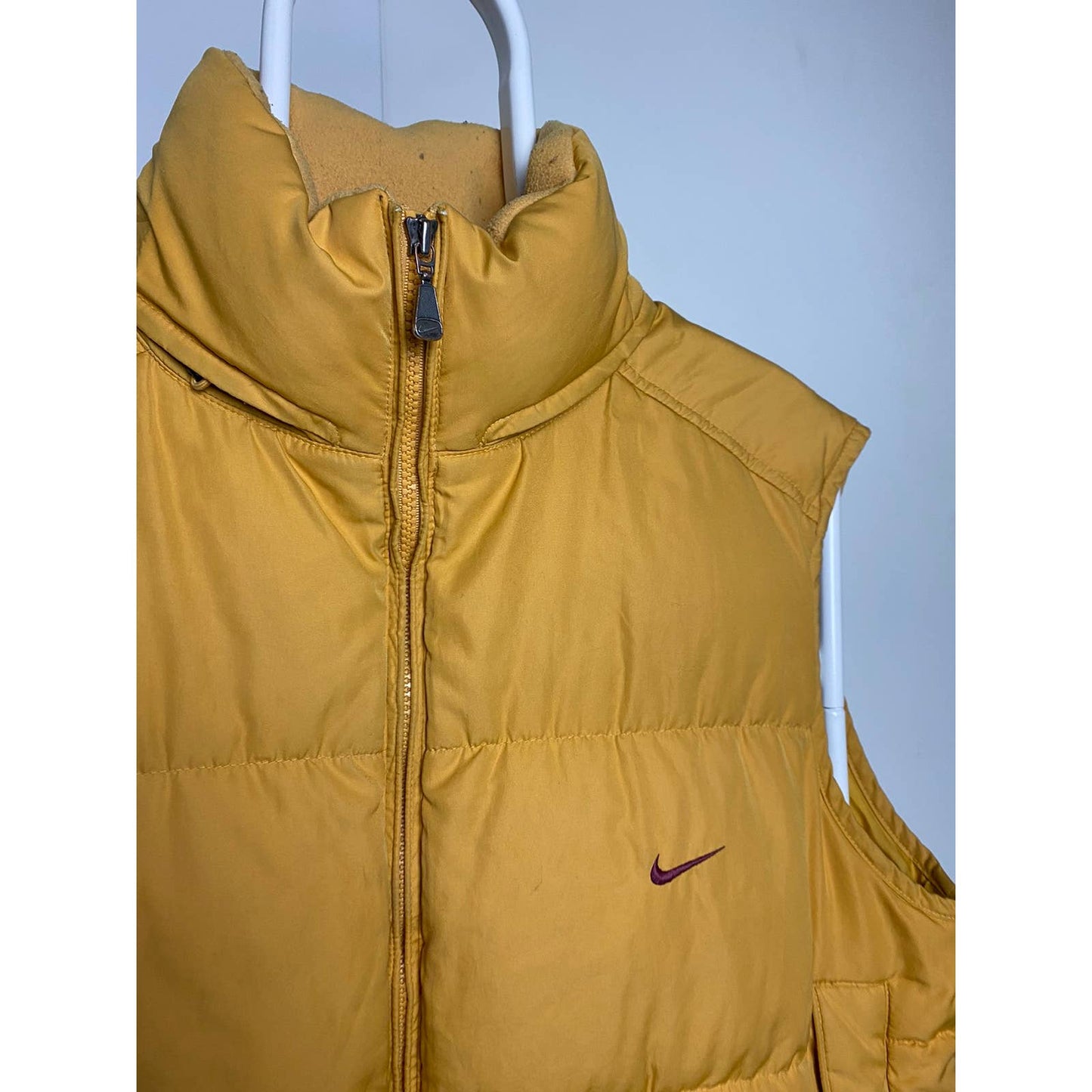 Nike vintage yellow puffer vest small swoosh 2000s