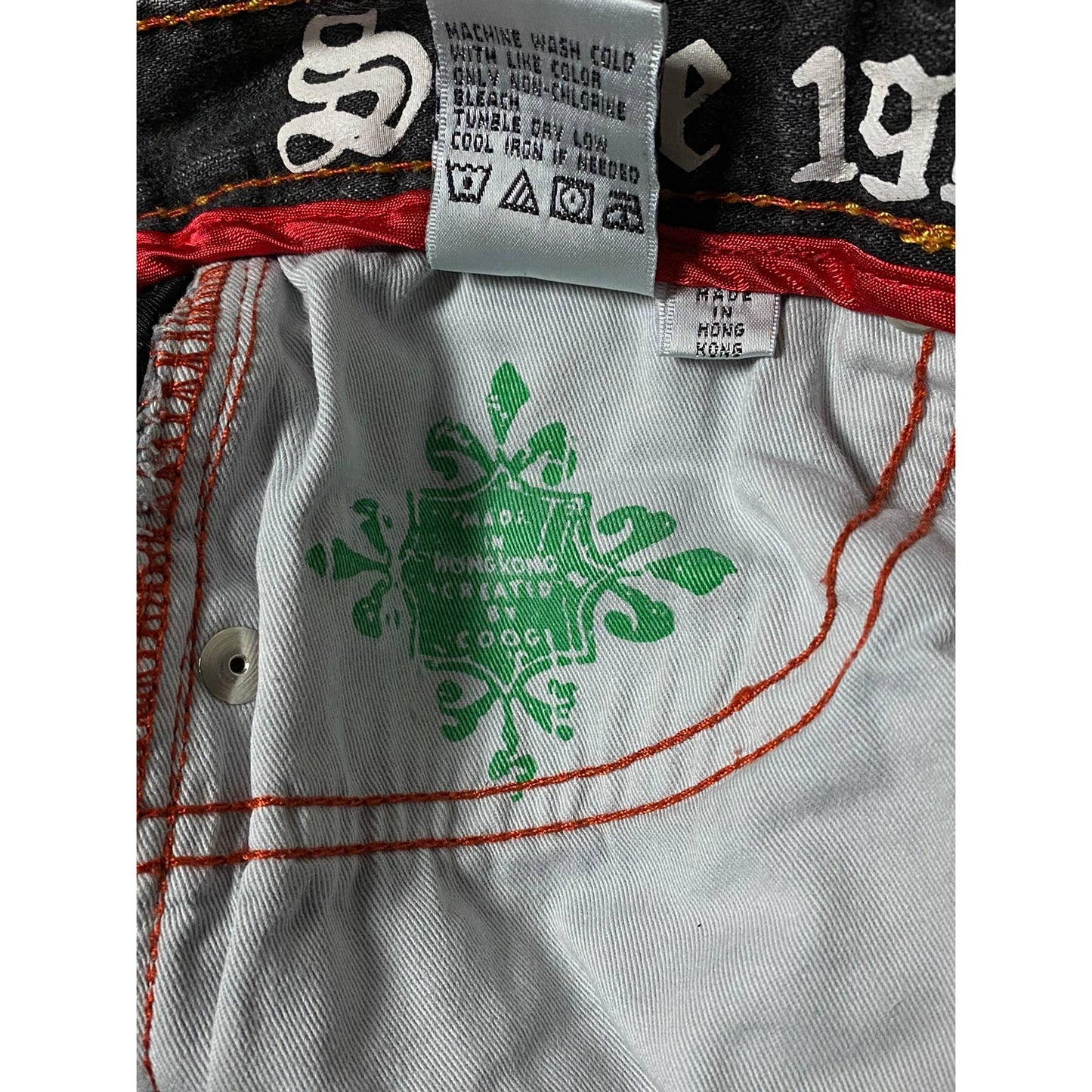 Coogi Australia vintage big spell out logo black jeans