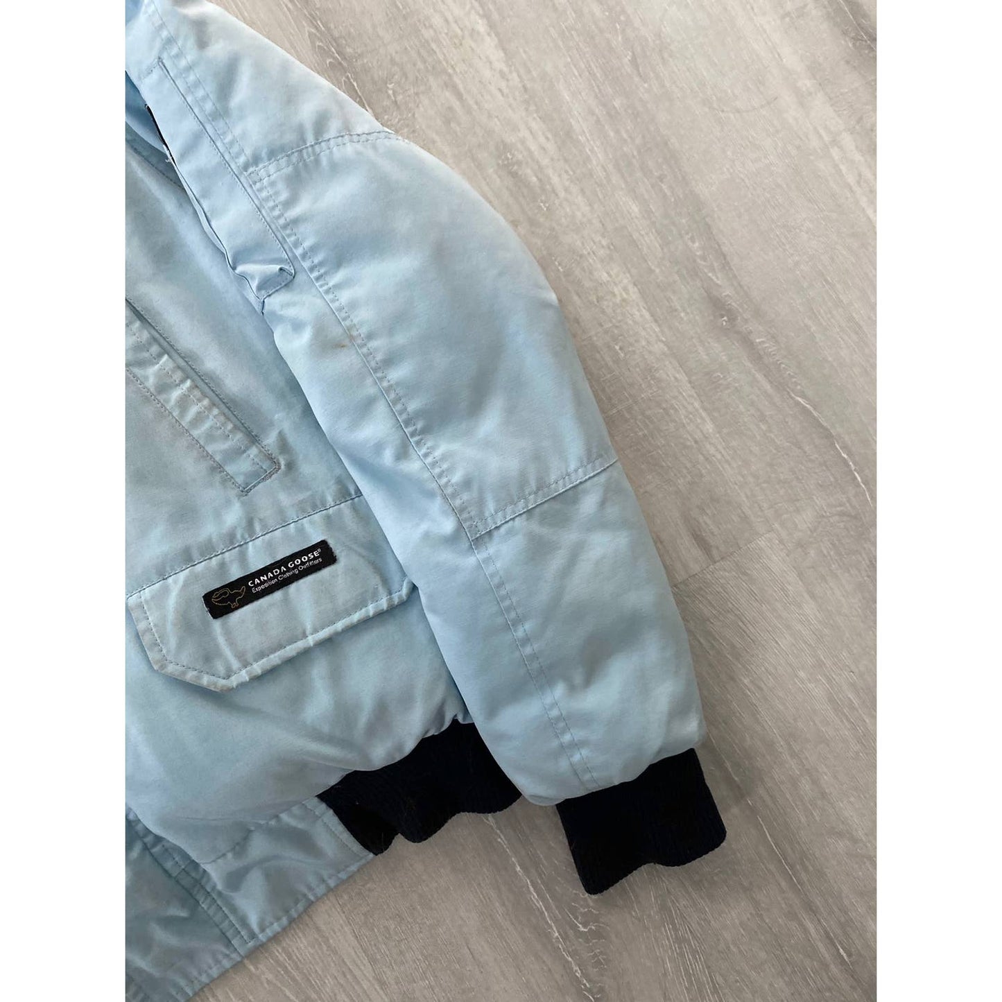 Canada Goose Chilliwack bomber jacket vintage baby blue