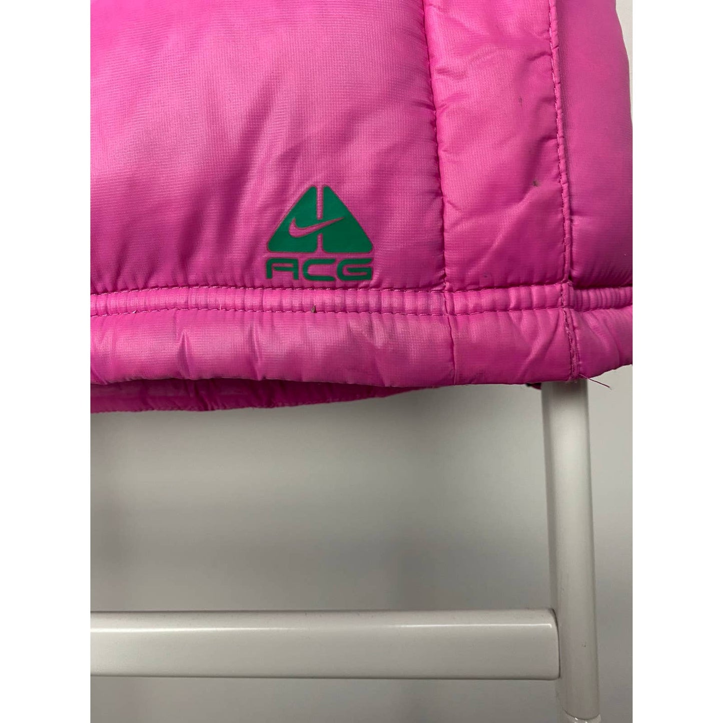 Nike ACG vintage Pink puffer vest duck down 550