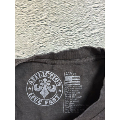 Affliction T-shirt brown skulls Vintage Y2K