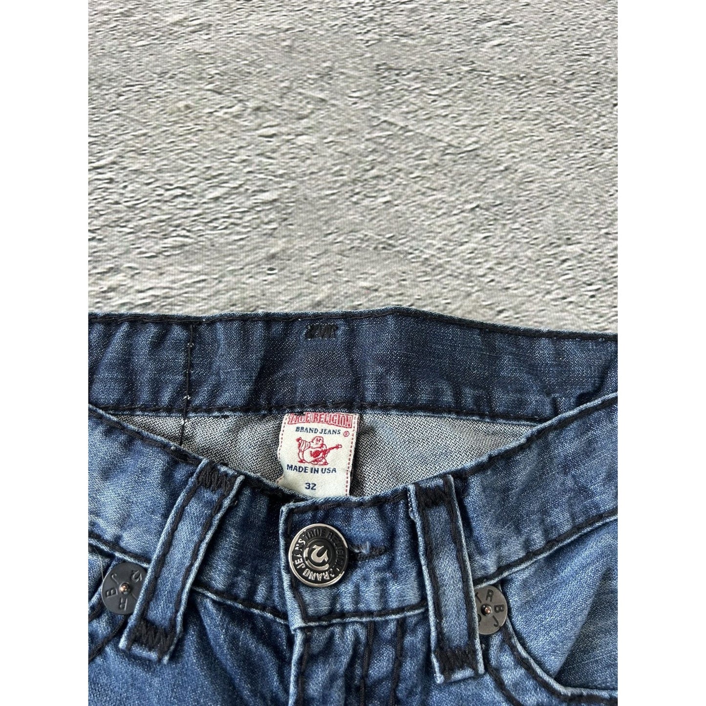 True Religion blue jeans black thick stitching Y2K Bobby