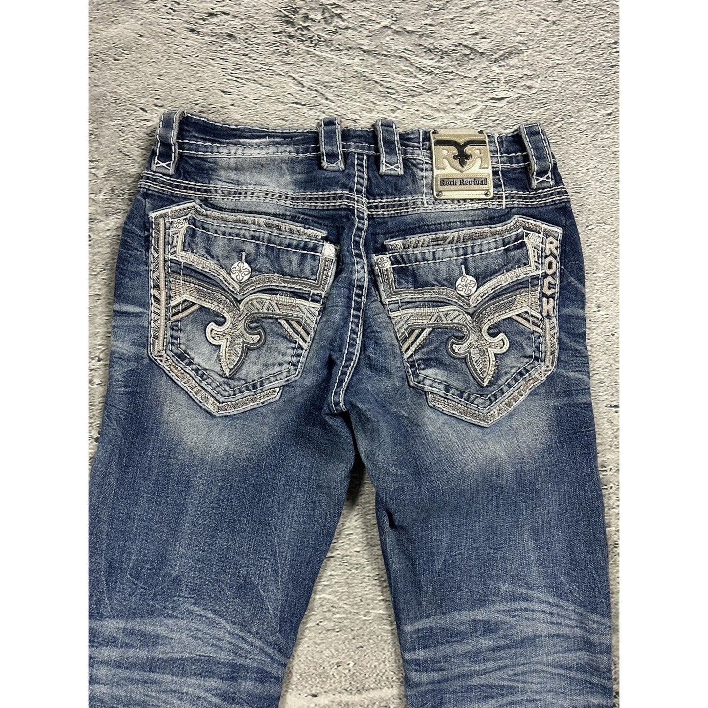 Rock Revival vintage jeans blue white stitching Y2K