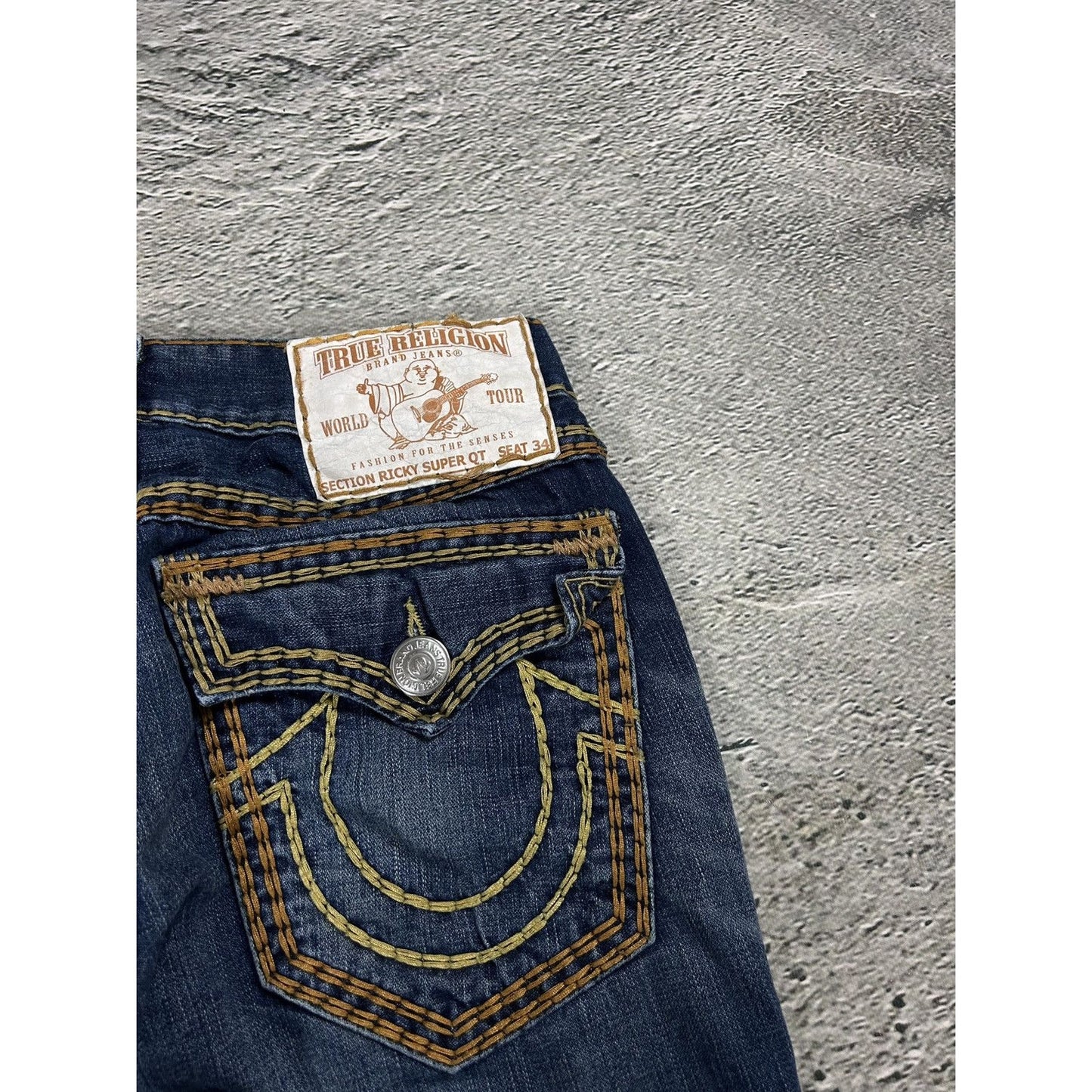 True Religion blue jeans gold stitching Ricky super QT