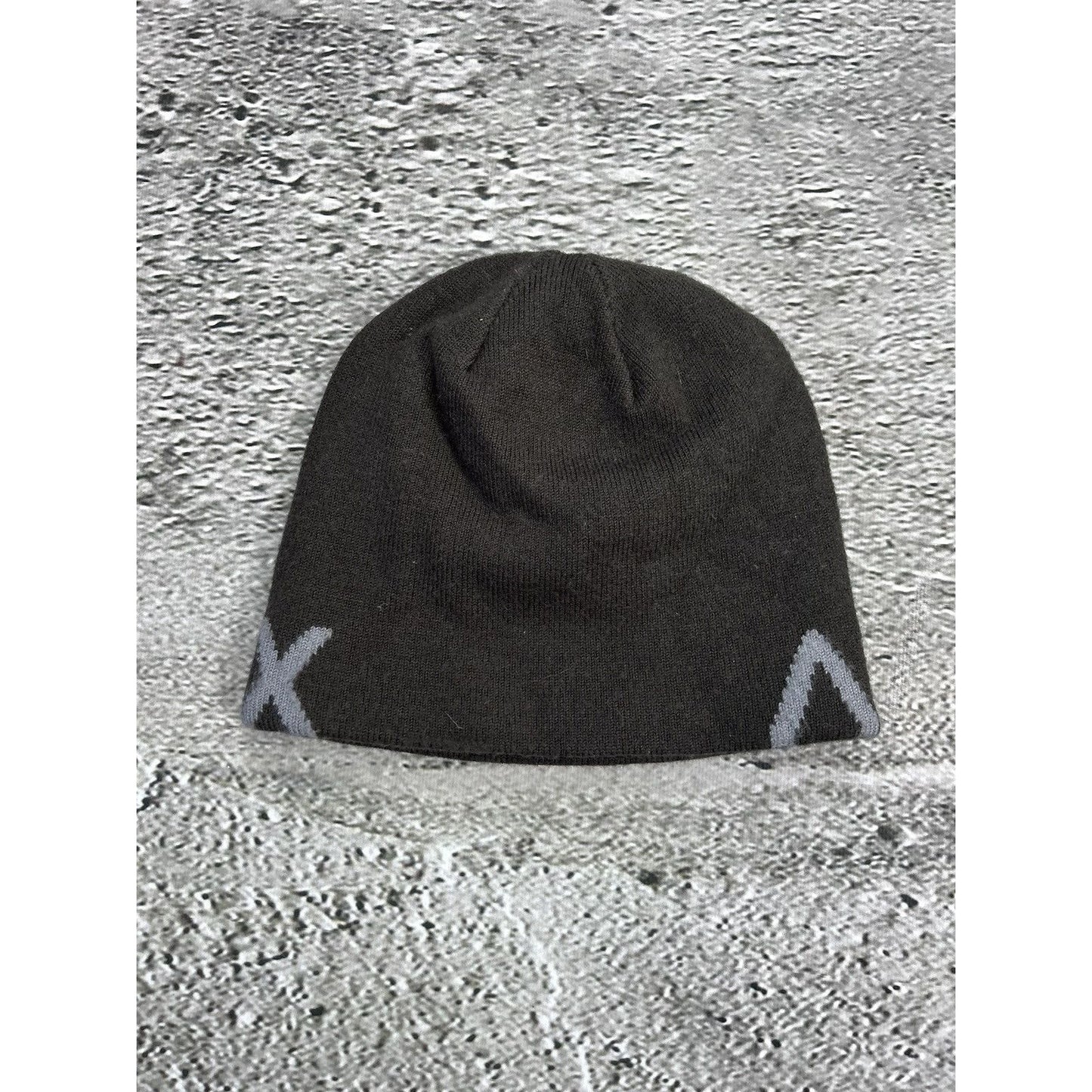 Arc’teryx beanie big logo Y2K brown / grey