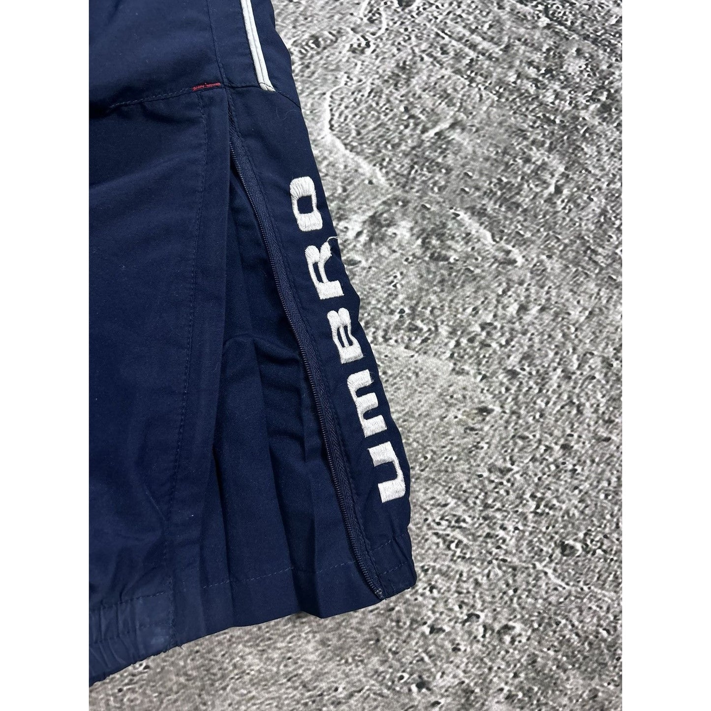 Umbro navy nylon track pants vintage baggy