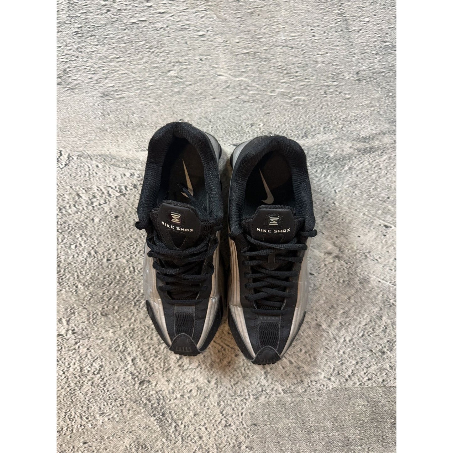 Nike Shox R4 sneakers black silver street shoes low