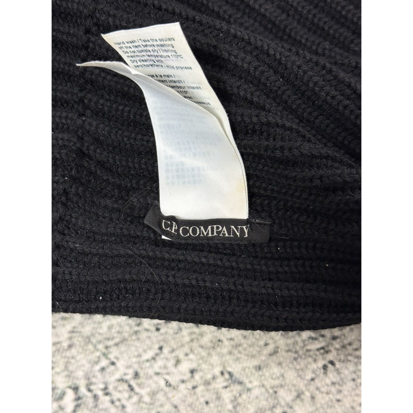 C.P. Company beanie google black wool