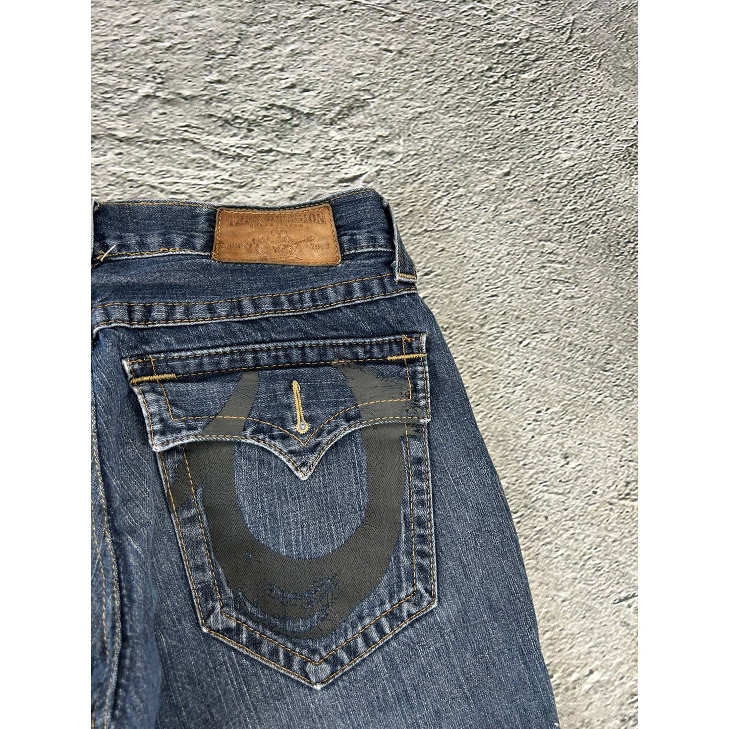 True Religion vintage blue jeans big logo painted black Y2K