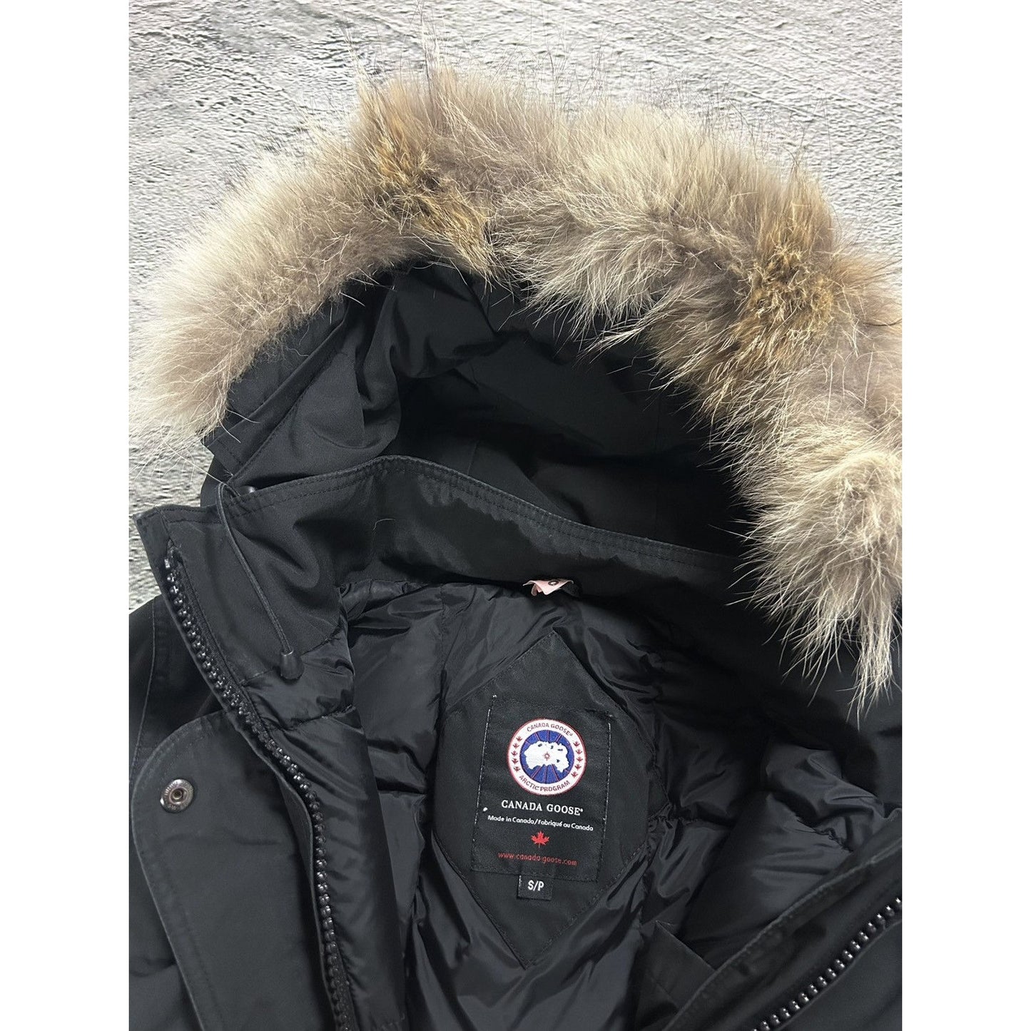 Canada Goose trillium parka jacket black puffer