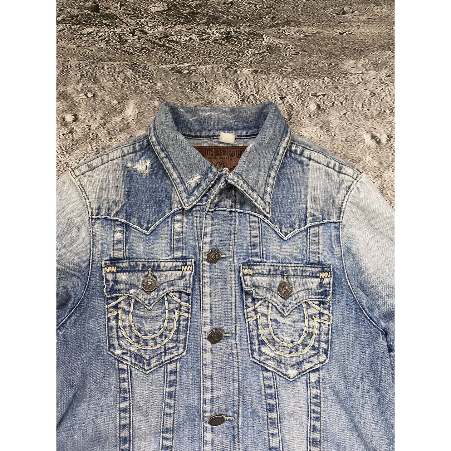 True Religion vintage denim jacket blue white stitching