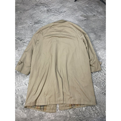 Burberrys trench coat beige wool lining vintage nova check