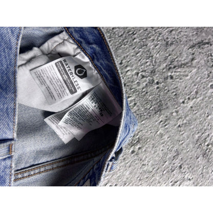 Levi’s denim shorts mini blue Y2K jorts