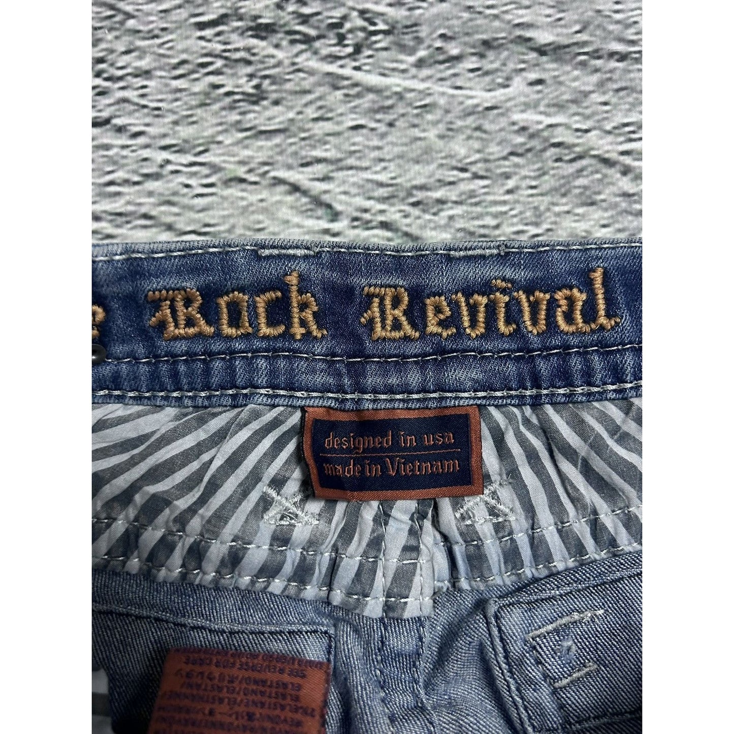 Rock Revival vintage blue jeans Y2K flared