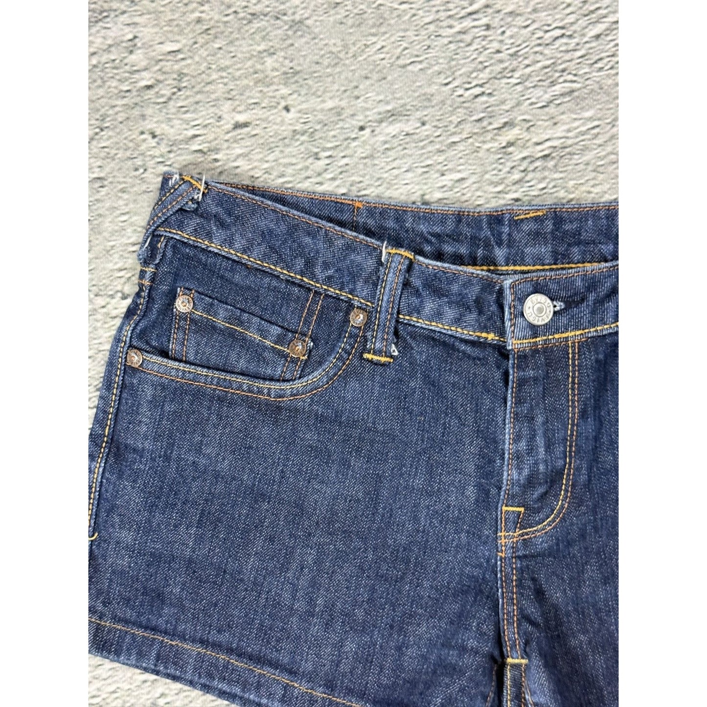 Evisu mini shorts flowers logo vintage jeans jorts sample