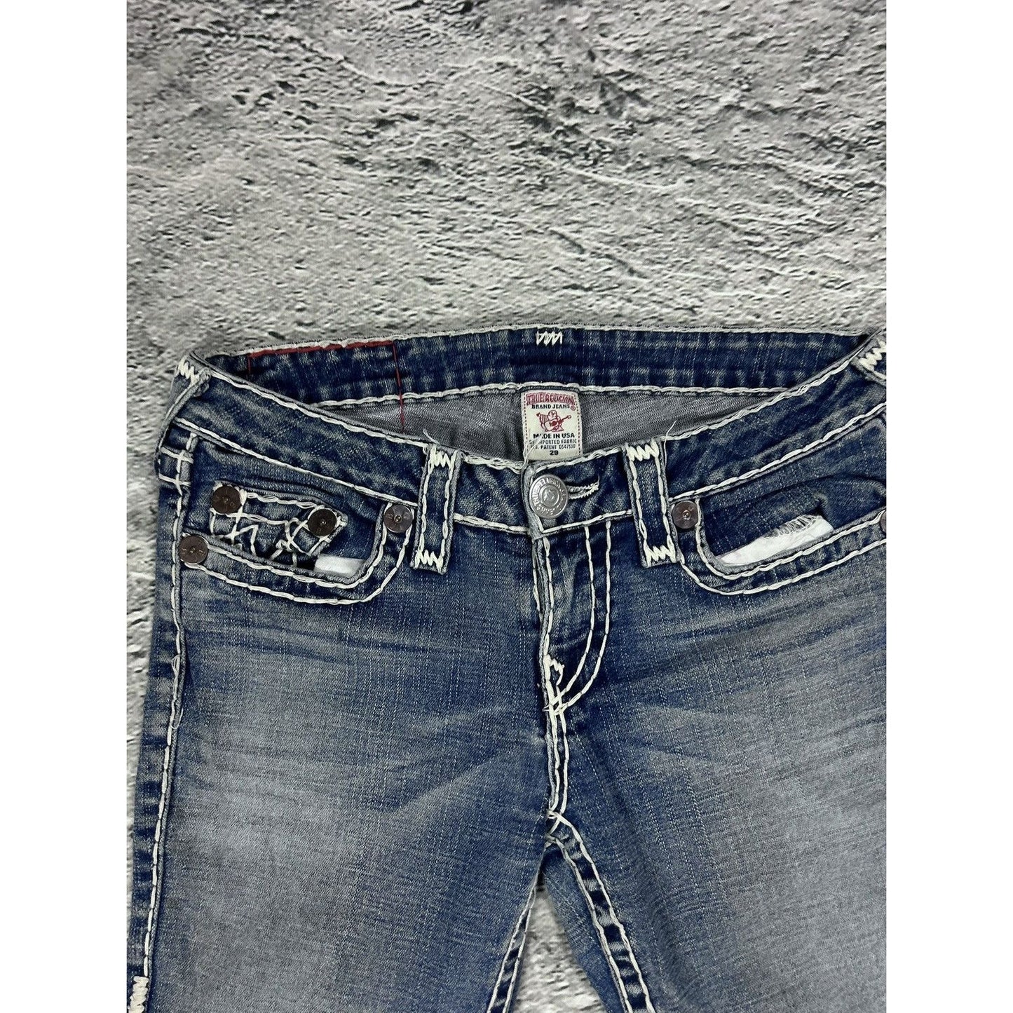 True Religion blue jeans white thick stitching Gina super T