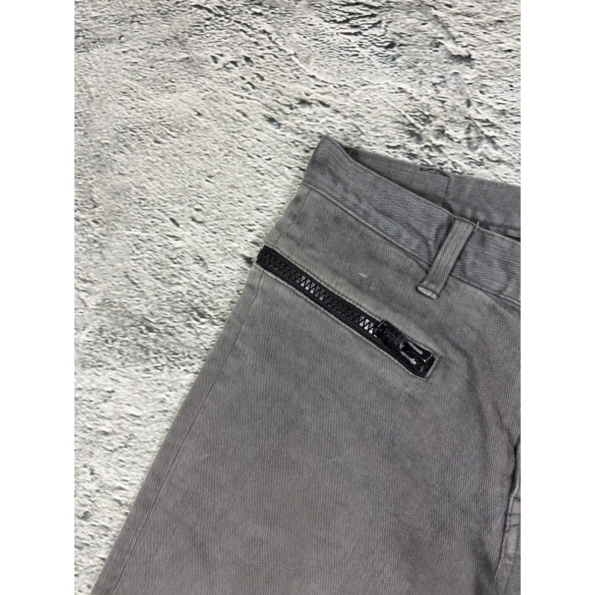 Undercover Jun Takahashi ss2018 gray jeans zippers
